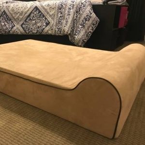 Brand New Bully Bed Dog Bed